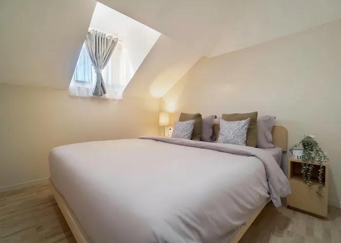 Aparthotel Bali Bustle Sunset Coliving And Coworking Space