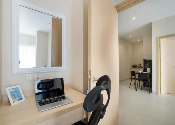 Bali Bustle Sunset Coliving And Coworking Space Aparthotel 3*