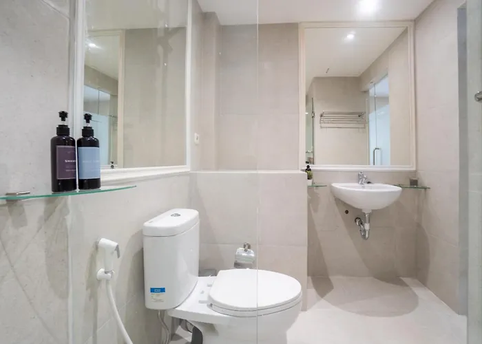 Bali Bustle Sunset Coliving And Coworking Space Aparthotel