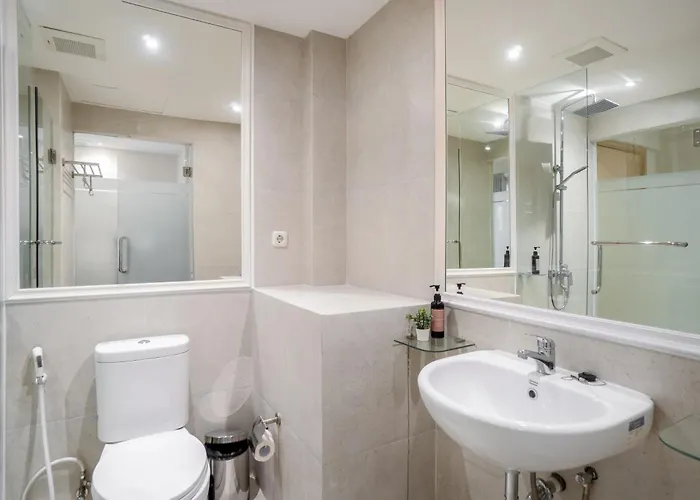 Aparthotel Bali Bustle Sunset Coliving And Coworking Space 3*