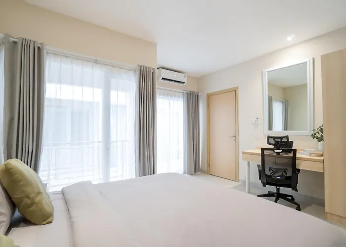 Aparthotel Bali Bustle Sunset Coliving And Coworking Space