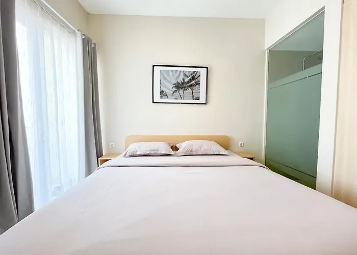 Bali Bustle Sunset Coliving And Coworking Space 3* Legian